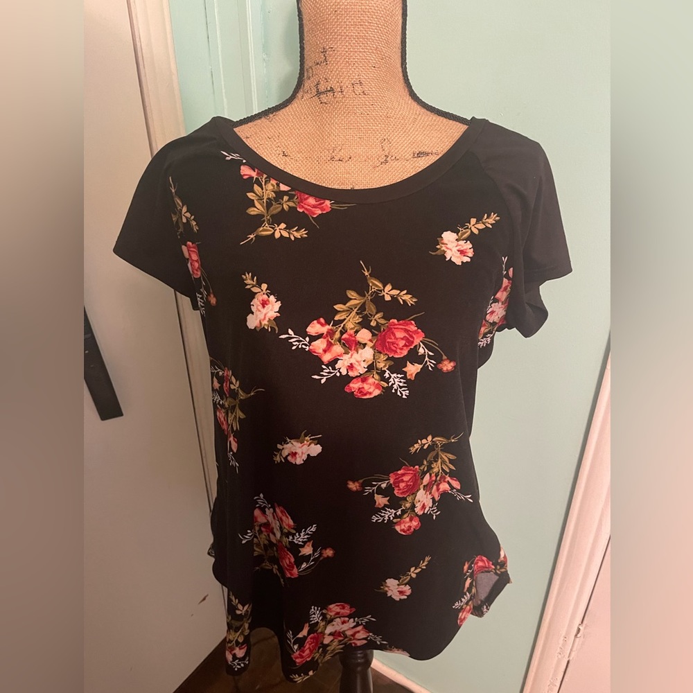 Orange Kiss women’s Flower Blouse